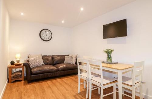 Farley Casa | Farley Cottage II