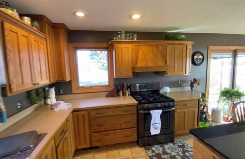 Pierre Casa | Farm Island Missouri River Views
