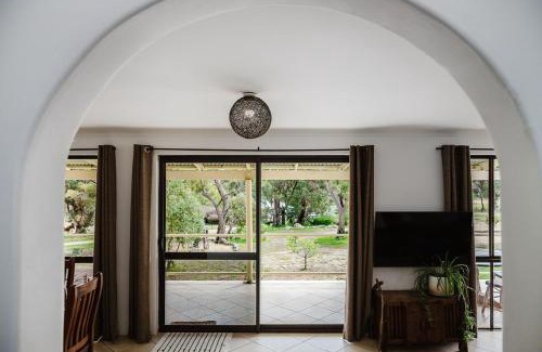 Herron Casa | Farm Lake Sauna Retreat Mandurah