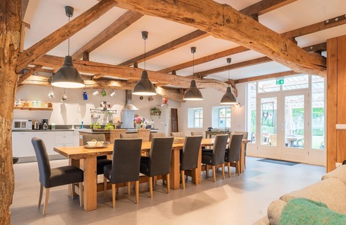 Handel Otro | Casa rural en Elsendorp con jardםn