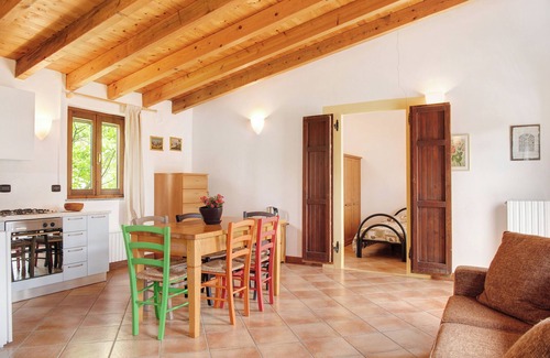 Vesime Otro | Casa de campo "Monteoliveto Cottage Classic" con piscina compartida, jardín privado y Wi-Fi
