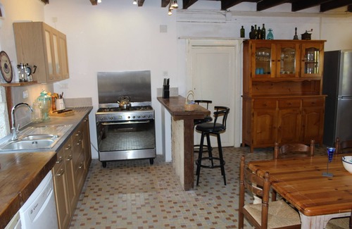 Thenac Otro | Casa rural con piscina privada, golf privado y pesca