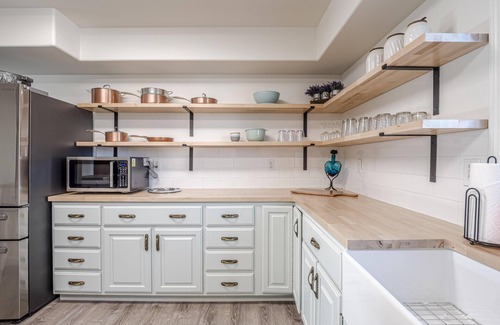 Fruita Casa | Farmstead Escape: Country Luxury Home Near Monument Trails