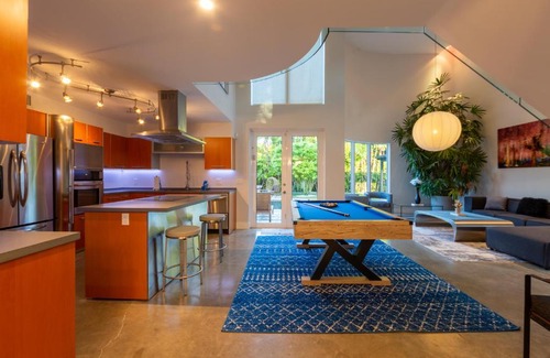 Biscayne Park Villa | Fascinating Luxe Two-Level Villa BY THE GLAMHOMES