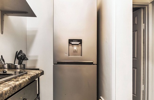 St Luke's Apartamento | Fast Wifi Pet-friendly Sleeps 4