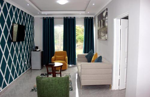 Lusaka Cabina | Fatmols Hotels