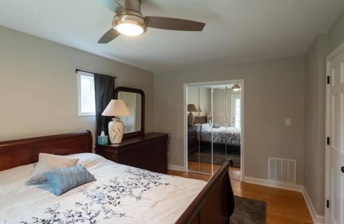 Stanardsville Otro | Fauna Haven: Farm-Estate and Animal Sanctuary