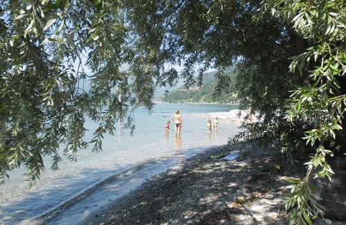 Gera Lario Apartamento | Favoloso appartamento fronte lago, Gera Lario