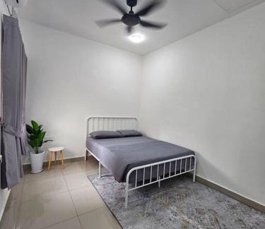 Pekan Casa | Fawiq Homestay