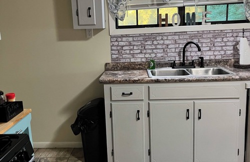 Mantachie Cabaña | Fawn Grove cottage