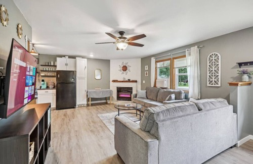 Wisconsin Dells Casa | Fawn Lake Cottage for Families Looking for Privacy