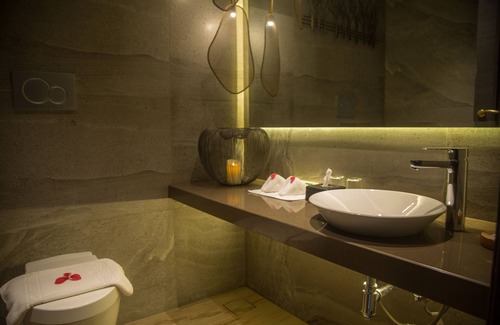 Wadgaon Hotel | Fazlani Natures Nest - The Wellness Retreat