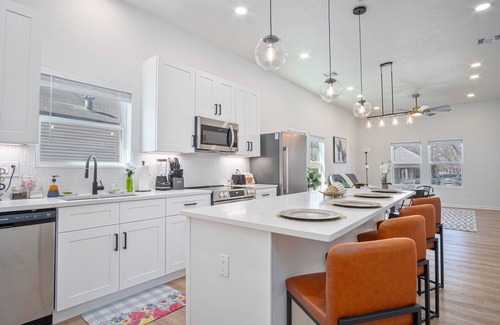 Denver Heights Casa | Feel Chill and Enjoy 4BR 3BA Near Fun Riverwalk