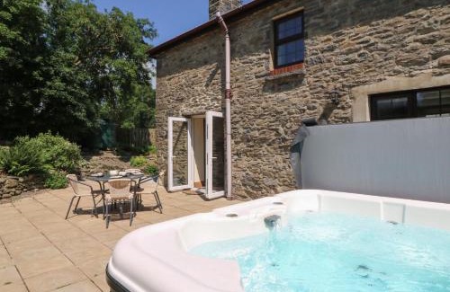 Bethania Casa | Felin Gogoyan