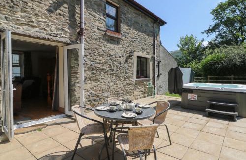 Bethania Casa | Felin Gogoyan