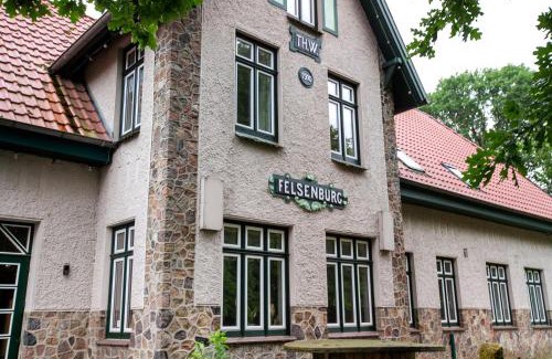 Ahrenviolfeld Apartamento | Felsenburg