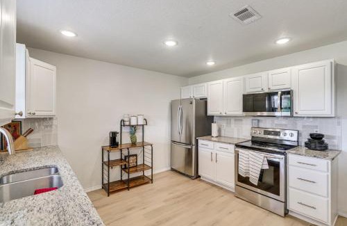 Killeen Casa | Fenced-In Yard Family Home 4 Mi to Dtwn Killeen!