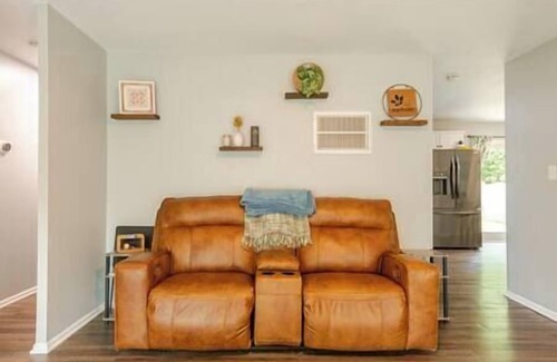 Royal Manor Casa | Fenchurch - Ranch - Hot Tub