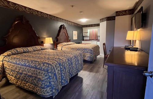 Fenelon Falls Hotel | Fenelon Inn