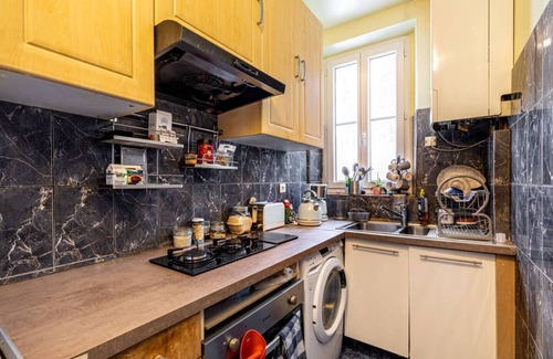 Neuilly-sur-Seine Apartamento | Fenetre sur Cour en Face de L'olivier