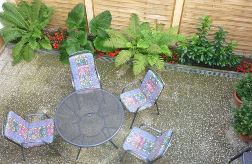 Bad Kreuznach Casa | Ferienhaus Albrechtstraße - holiday home, shower or bath, toilet, 1 bedroom