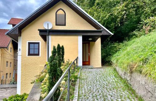 Pinsdorf Casa | Ferienhaus am Fluss