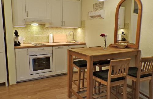 Niedershausen Casa | Ferienhaus am Knoten T12 Küche, Grill, Terrasse, Haustier Willkommen ww-knoten Reihenhaus