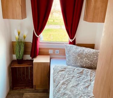 Altenpleen Apartamento | Ferienhaus Bordeaux Neuenpleen