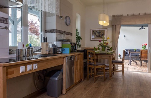 Monchhof Casa | casa-Burgenland 2, cabaña romántica con Atriumshof - Acceso para minusválidos!