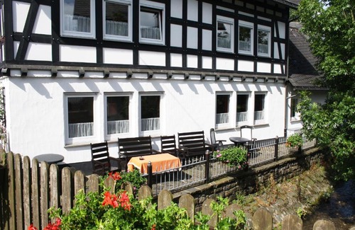 Olsberg Apartamento | Ferienhaus Haus am Medebach