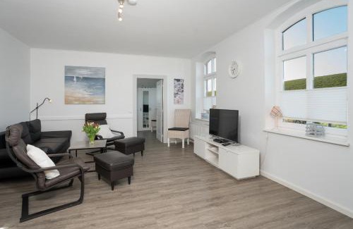 Emmelsbuell-Horsbuell Apartamento | Ferienhaus Hemenswarft direkt an der Nordsee mit Meerblick
