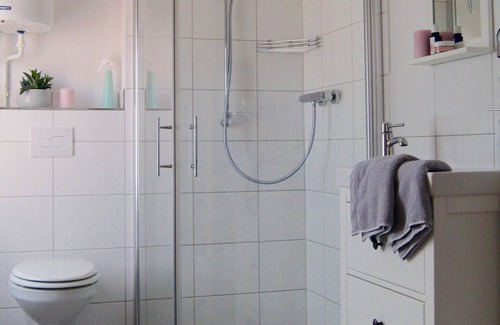 Wildberg Casa | Idílico "Vacation Home HYGGE" ¡Vacaciones en el campo, bosque y lago!