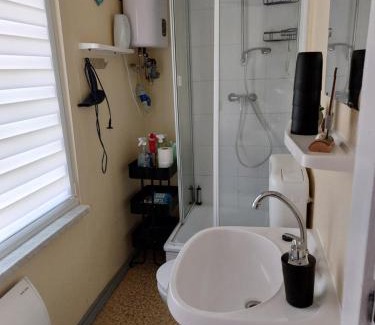 Mecklenburgische Kleinseenplatte Apartamento | Ferienhaus im Wald Mecklenburgische Seenplatte
