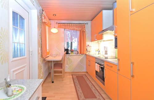 Mechelgruen Casa | Confort junto al río con jardín