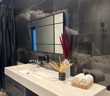 Adorf Apartamento | Ferienhaus Iridam