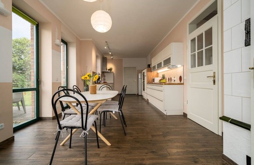 Muritz Casa | Ferienhaus Landurlaub - Tolle Alleinlage mit Blick Über Wiesen und Felder