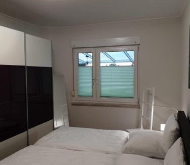 Jesewitz Casa | Ferienhaus mit Sommerpool, Terrasse und Glashaus