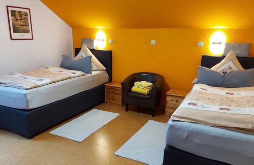 Wahlrod Apartamento | Ferienhaus - Wohnung A - Ferienwohnungen Hammermühle