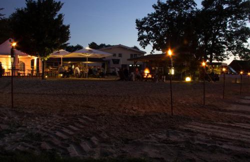 Kirch Jesar Complejo | Ferienresort Texas MV