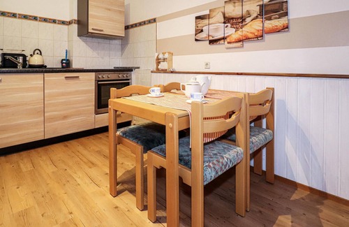 Techelsberg am Worther See Apartamento | Ferienwohnung mit Panoramab.