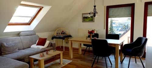 Langenweißbach Apartamento | Ferienwohnnung Ruth - Familienurlaub im Erzgebirge