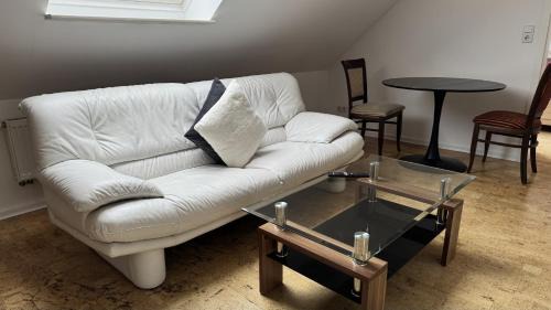 Heide Apartamento | Ferienwohnung 3 beim Restaurant Rhodos