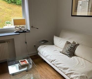 Aachen Apartamento | Ferienwohnung Aachen Süd - Ideale Lage Im Grünen zwischen historischer Altstadt und UNI-Klinikum