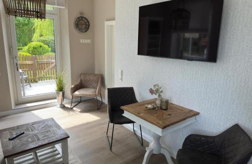 Vitzdorf Apartamento | Ferienwohnung Alte Schule Vitzdorf im Hamptons-Stil mit großer Terrasse!