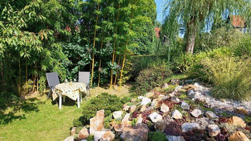 Kurort Gohrisch Apartamento | Ferienwohnung "Am Waldsaum"
