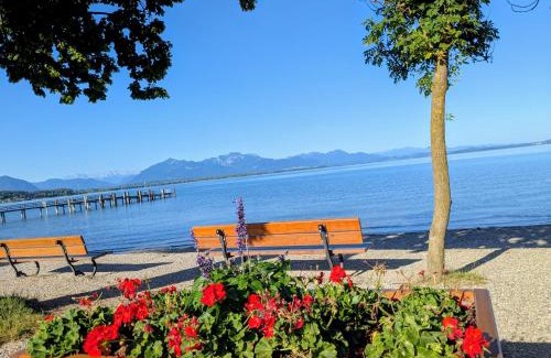 Chieming Apartamento | Ferienwohnung am Krebsbach