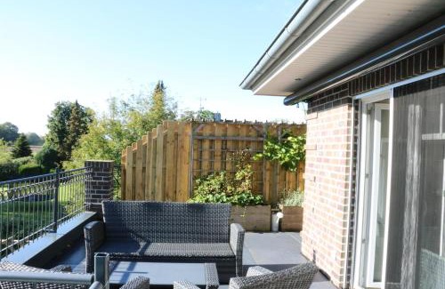 Wiefelstede Apartamento | Ferienwohnung Am Schippstroth