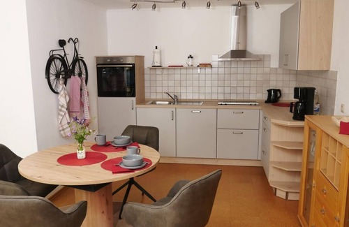 Langenlonsheim Apartamento | Ferienwohnung an den Weingärten - Holiday apartment with 2 bedrooms and terrace