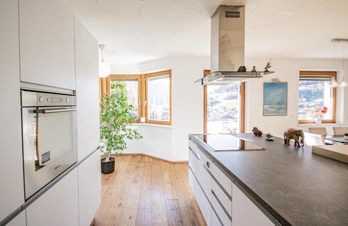Steinach am Brenner Apartamento | Ferienwohnung mit Terrasse