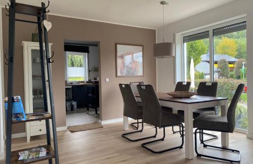 Siedlinghausen Apartamento | Ferienwohnung Bergsee